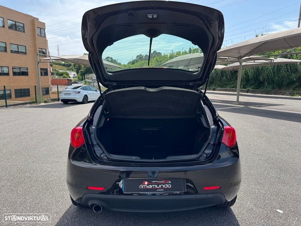 Alfa Romeo Giulietta 1.6 JTDM Distinctive - 20