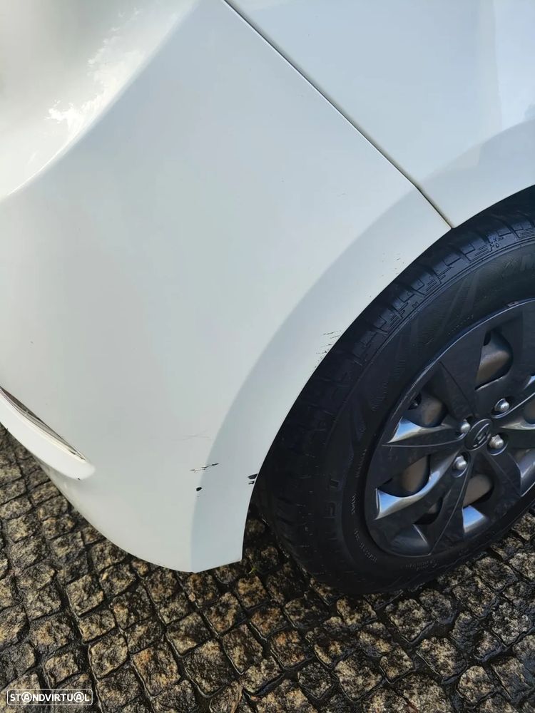 Hyundai i20 1.1 CRDi Access+Bluetooth - 11