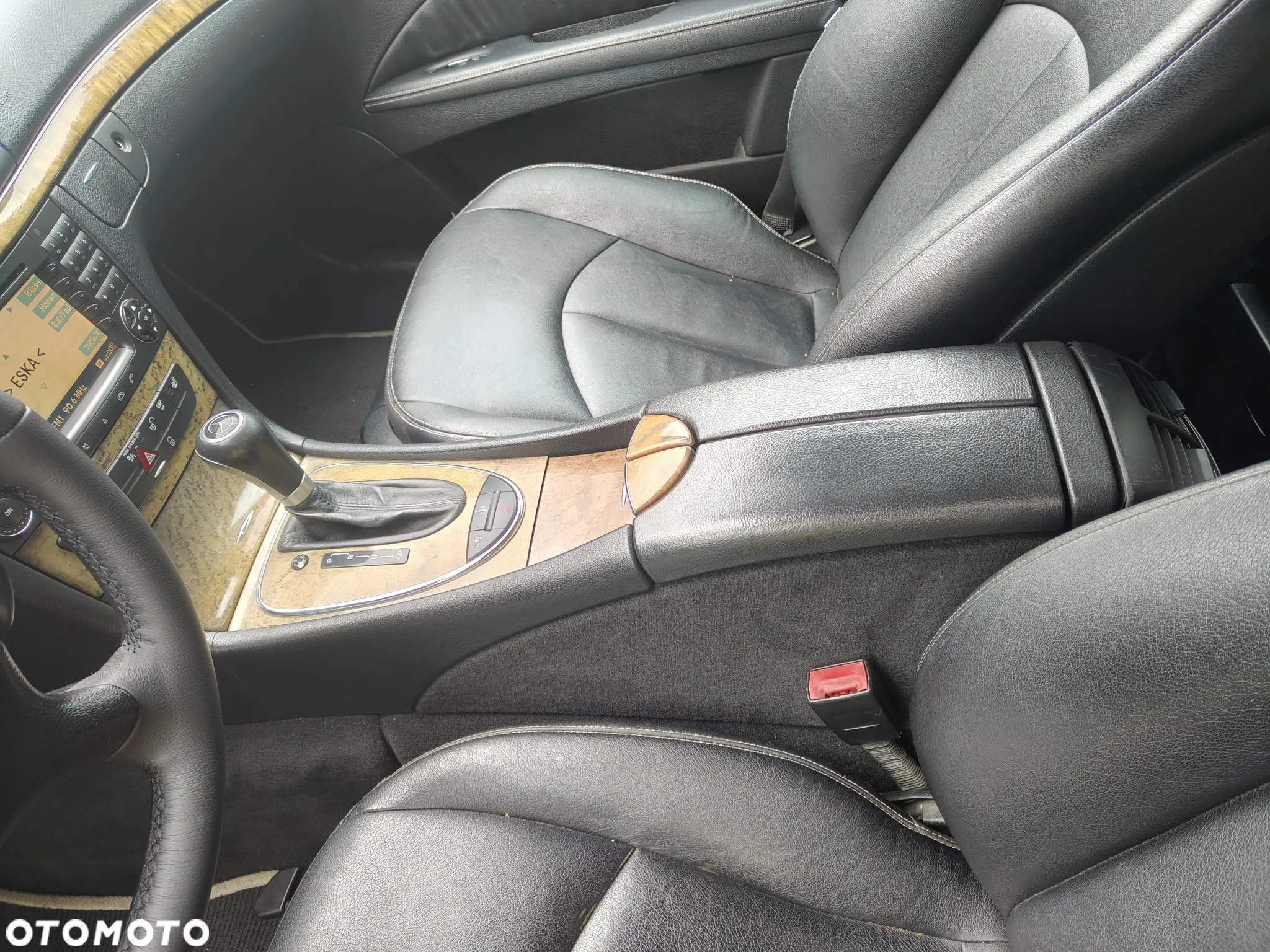 Mercedes-Benz Klasa E 320 CDI Avantgarde - 25