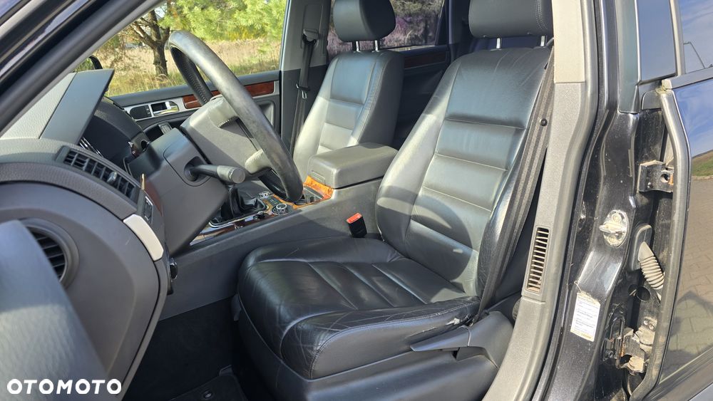 Volkswagen Touareg - 8