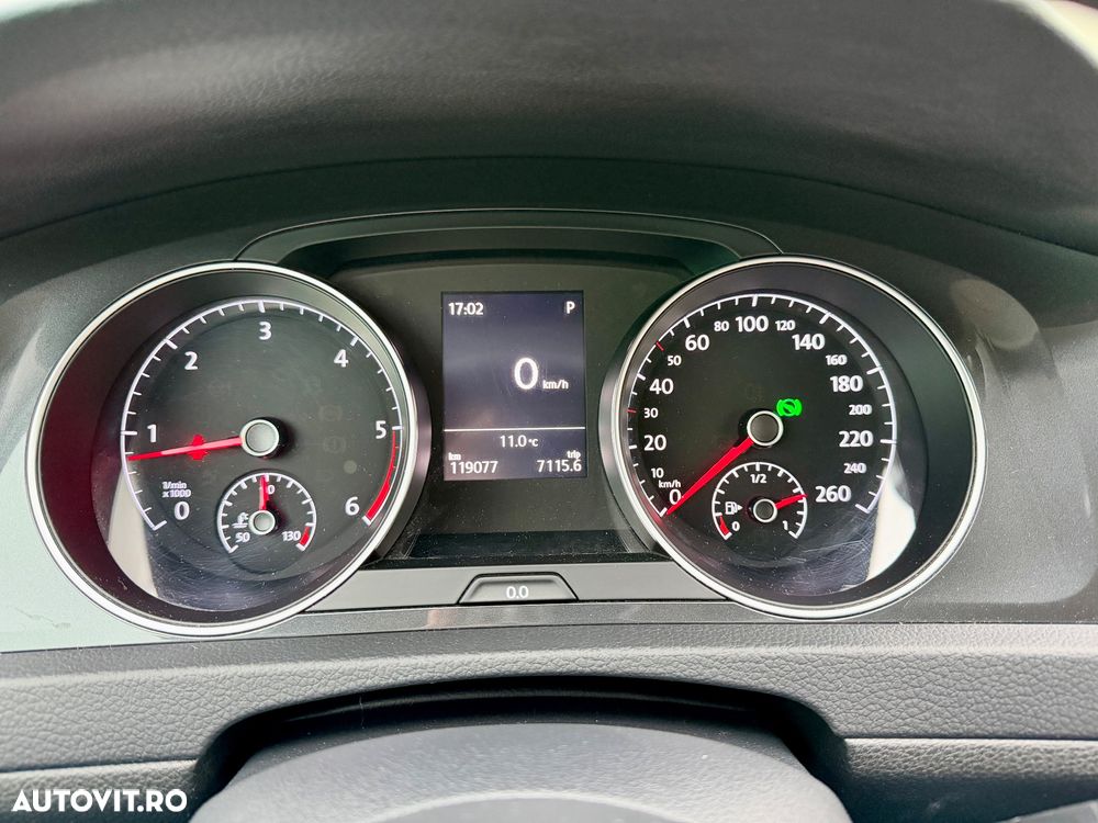 Volkswagen Golf 1.6 TDI DSG Comfortline - 15