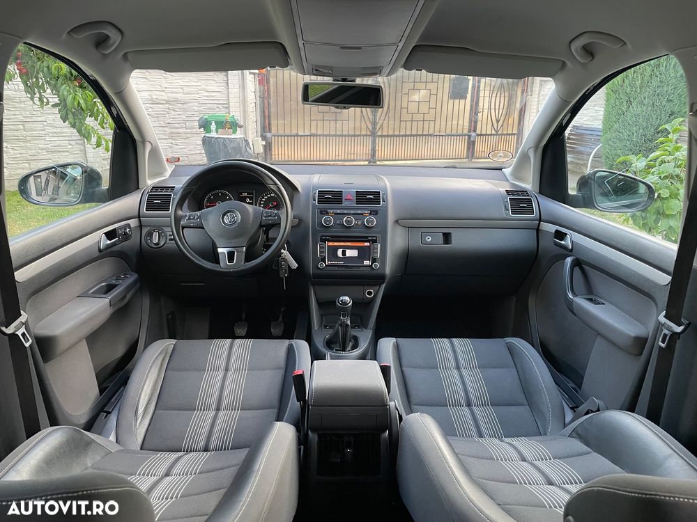 Volkswagen Touran - 7