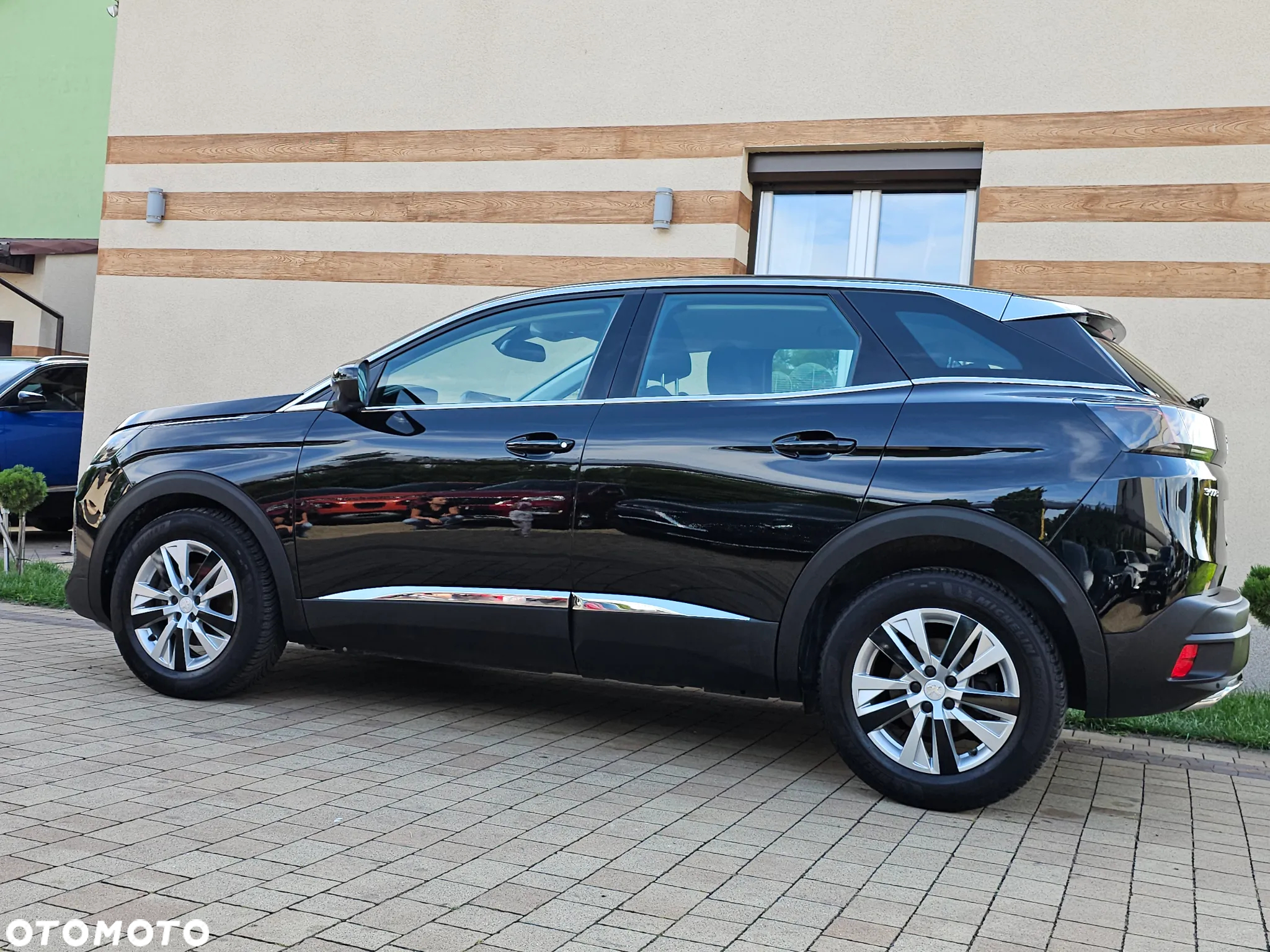 Peugeot 3008 1.5 BlueHDi Allure S&S - 11