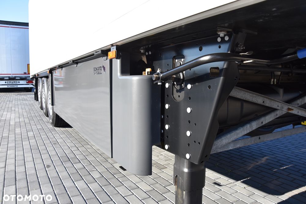 Schmitz Cargobull CHŁODNIA CARRIER VECTOR 1550 ELEKTRYKA / 4 RYGLE / OŚ PODNOSZONA / PALECIARA / DRUKARKA / STAN IDELNY JAK NOWY ! - 17
