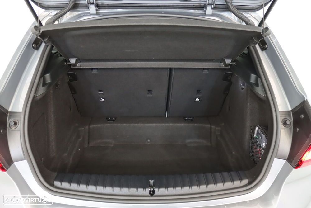 BMW 116 d Pack Desportivo M Auto - 16