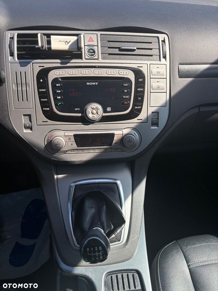 Ford Kuga 2.0 TDCi Titanium S - 9