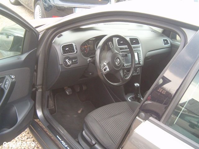Volkswagen Polo - 11
