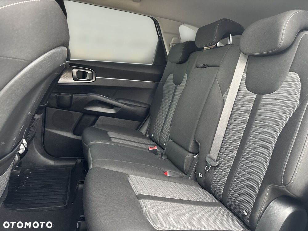 Kia Sorento - 14