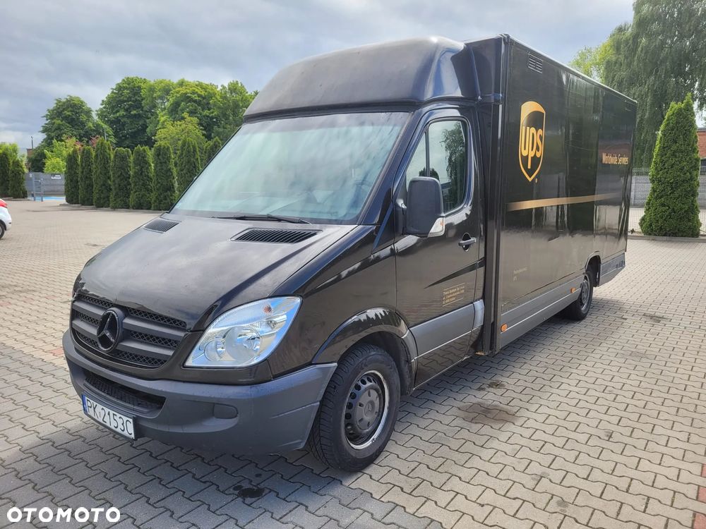 Mercedes-Benz Sprinter - 5