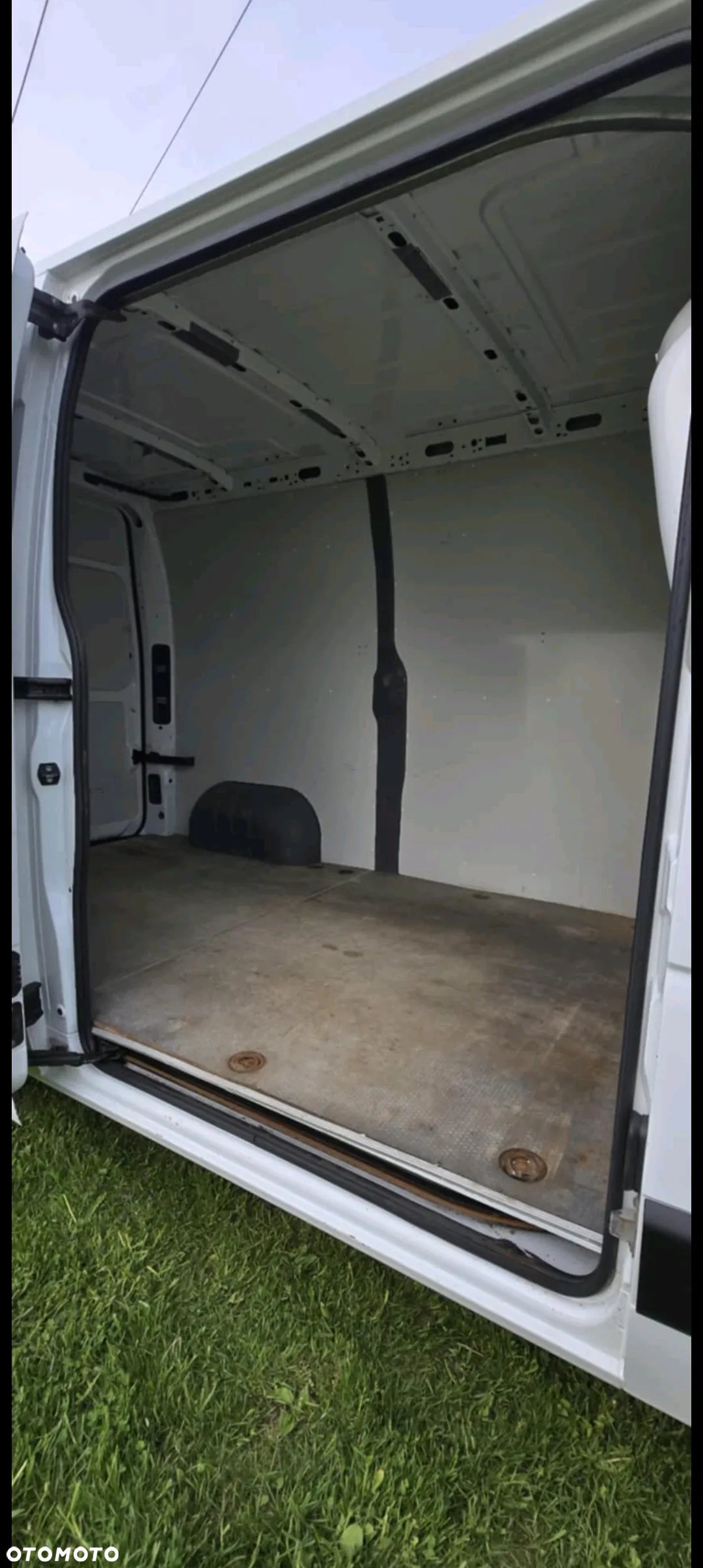 Nissan NV400 - 7