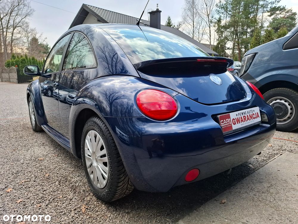 Volkswagen New Beetle 1.6 Arte - 10