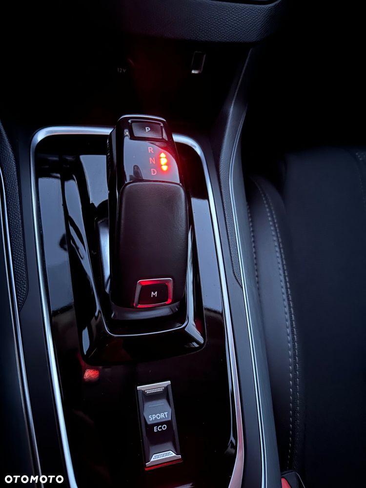 Peugeot 308 - 5