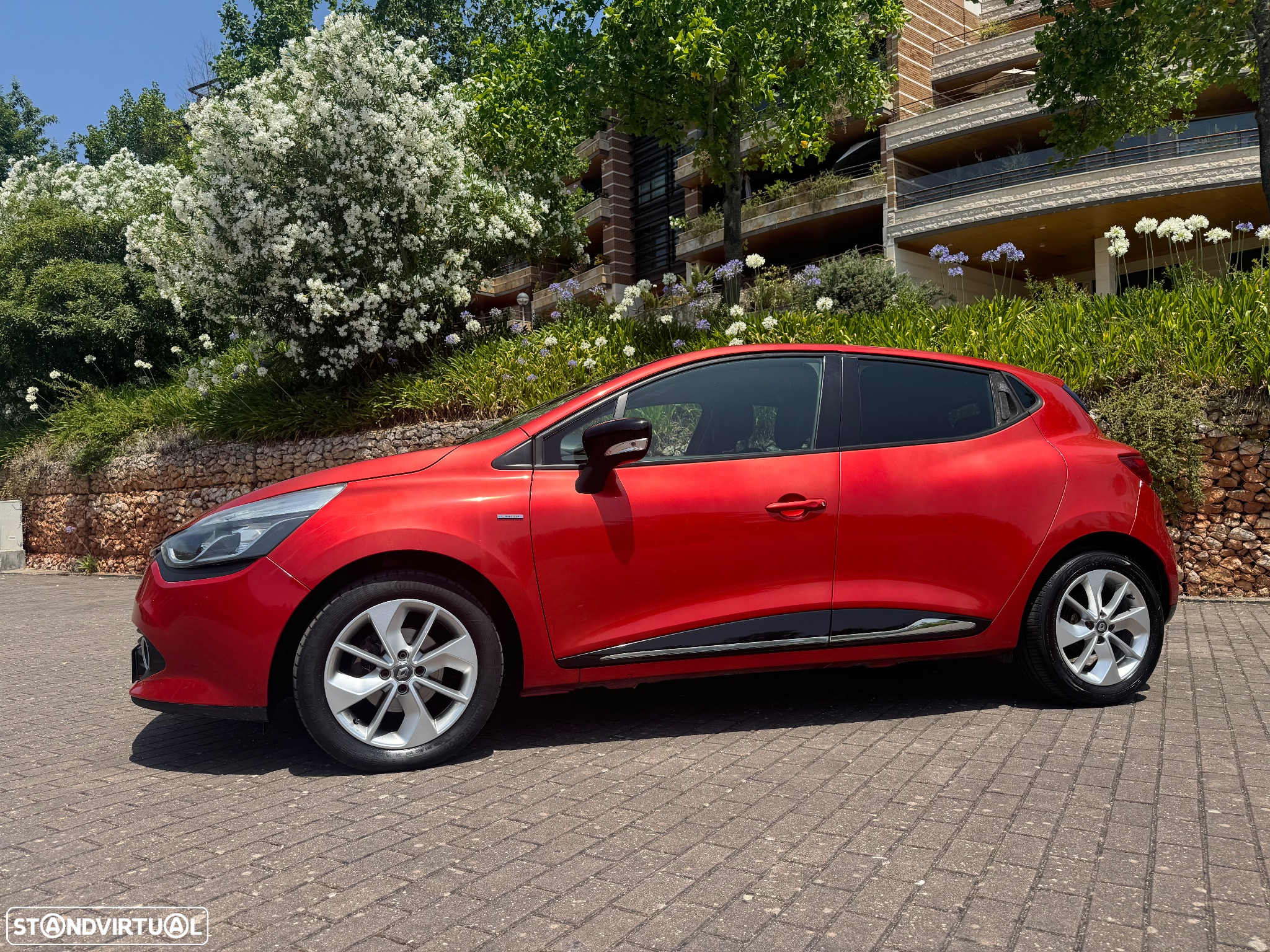 Renault Clio 0.9 TCE Limited - 9