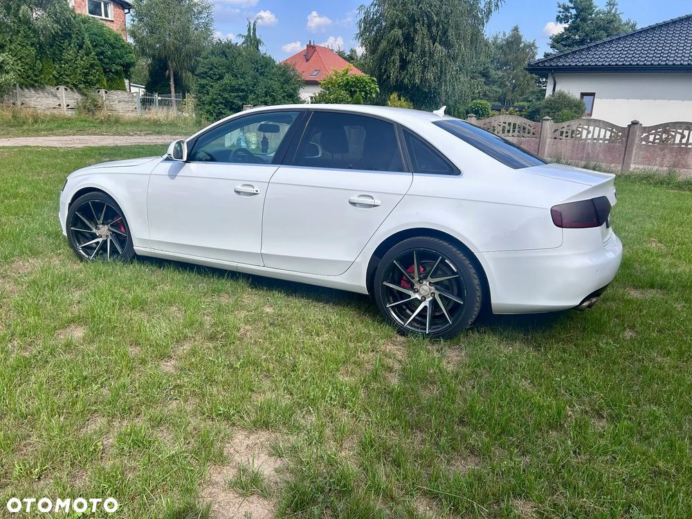 Audi A4 Limousine 2.0 TDI DPF - 8