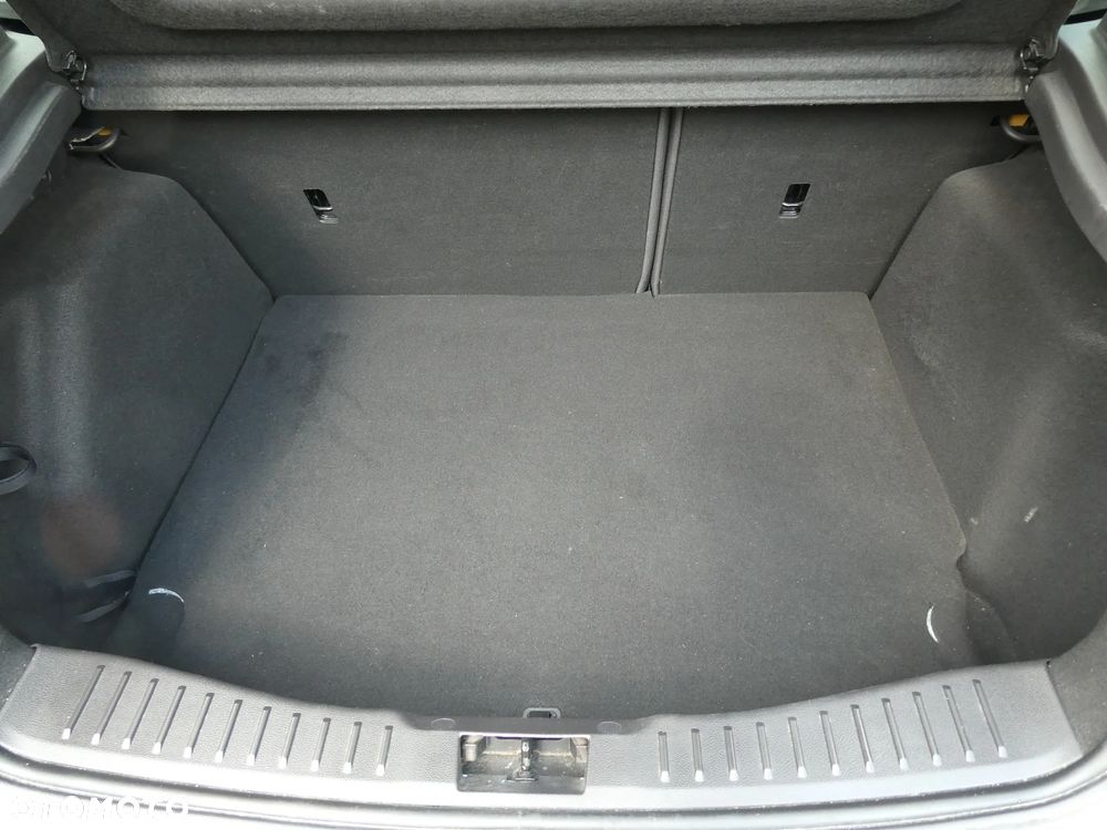 Ford Focus 1.6 EcoBoost Start-Stopp-System SYNC Edition - 28