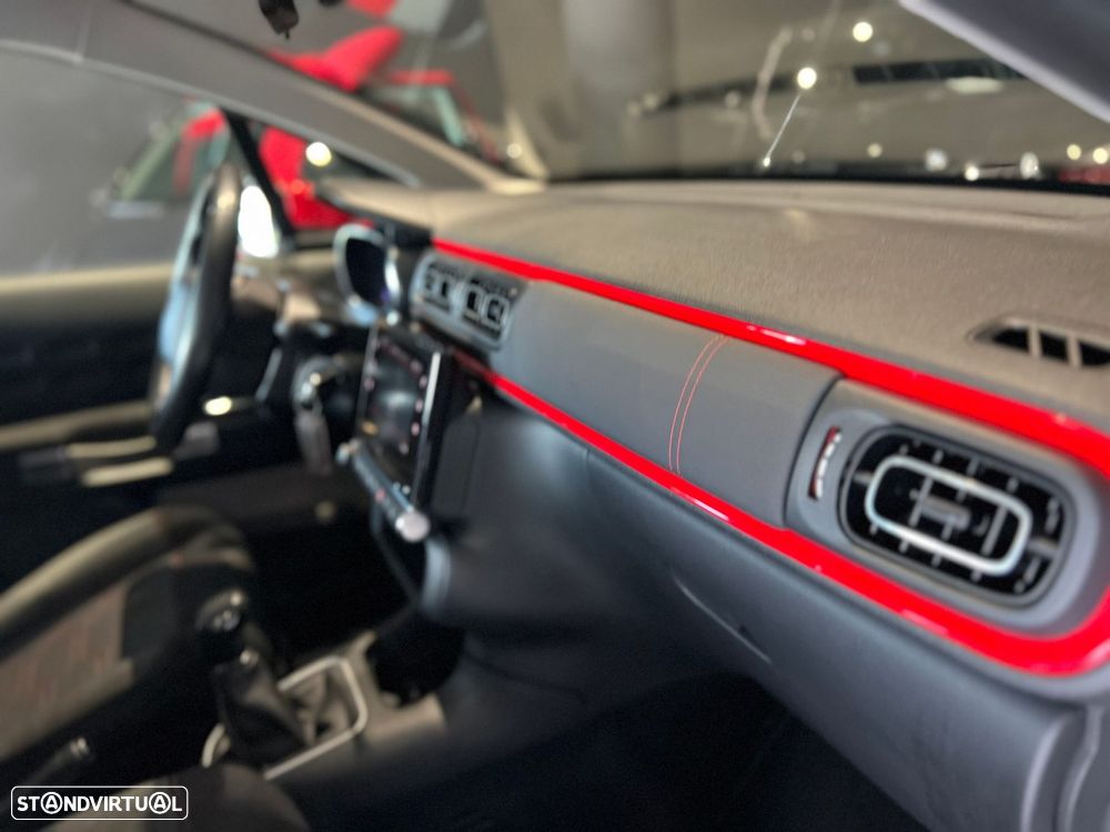 Citroën C3 1.2 PureTech Attraction - 32