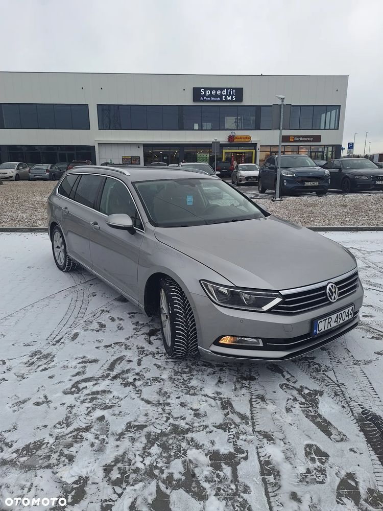 Volkswagen Passat - 2