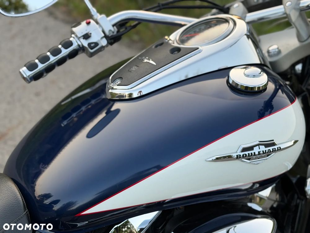 Suzuki Boulevard - 12