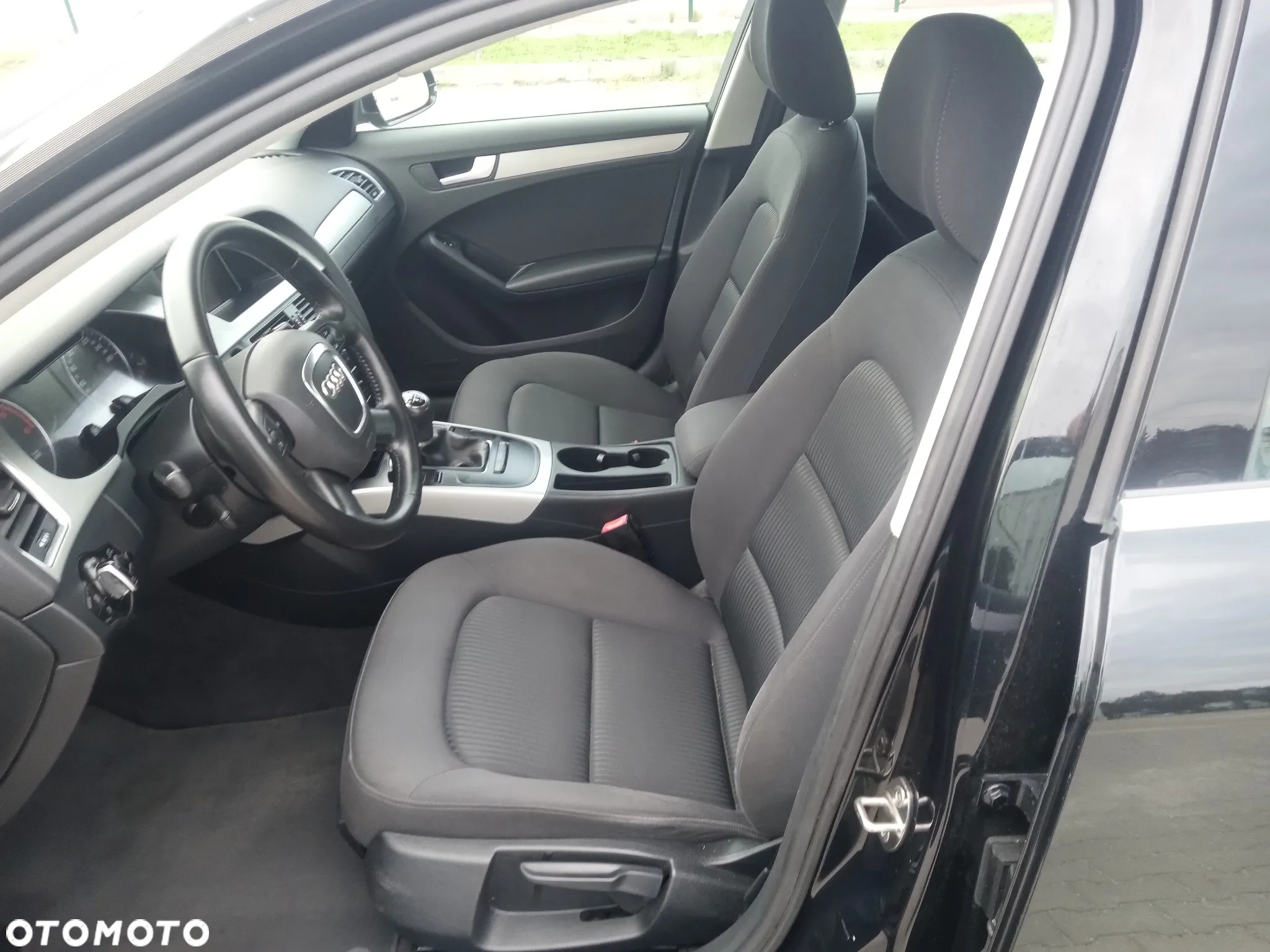 Audi A4 2.0 TDI DPF Ambition - 11