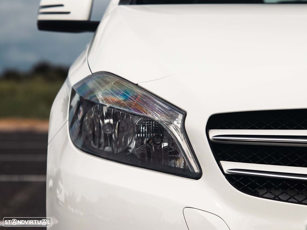 Mercedes-Benz A 180 CDI BE Edition Urban - 13