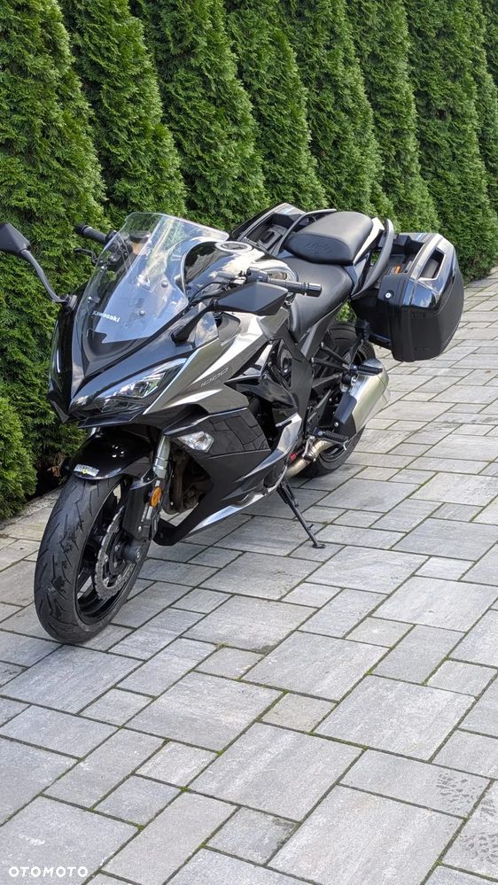 Kawasaki Ninja 1000 SX - 1