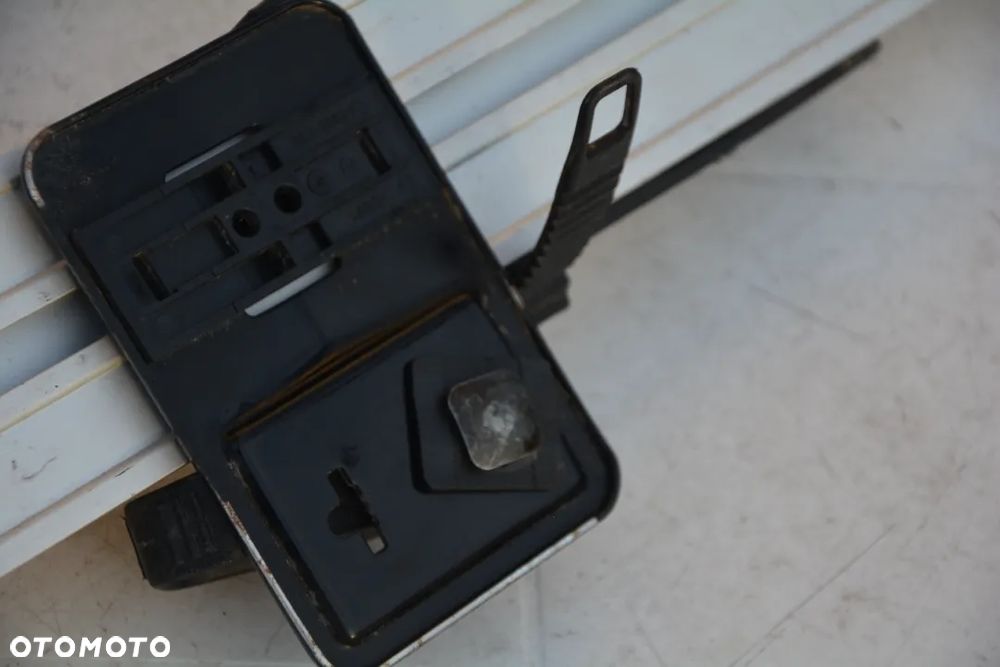 Bagażnik rowerowe Thule 2 sztuki Za widelec model Velo Vise alu klucz - 5