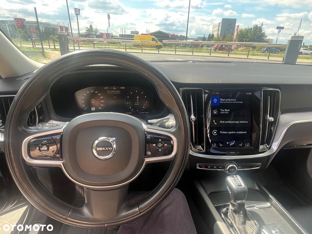 Volvo S60 T6 AWD Momentum Pro - 5