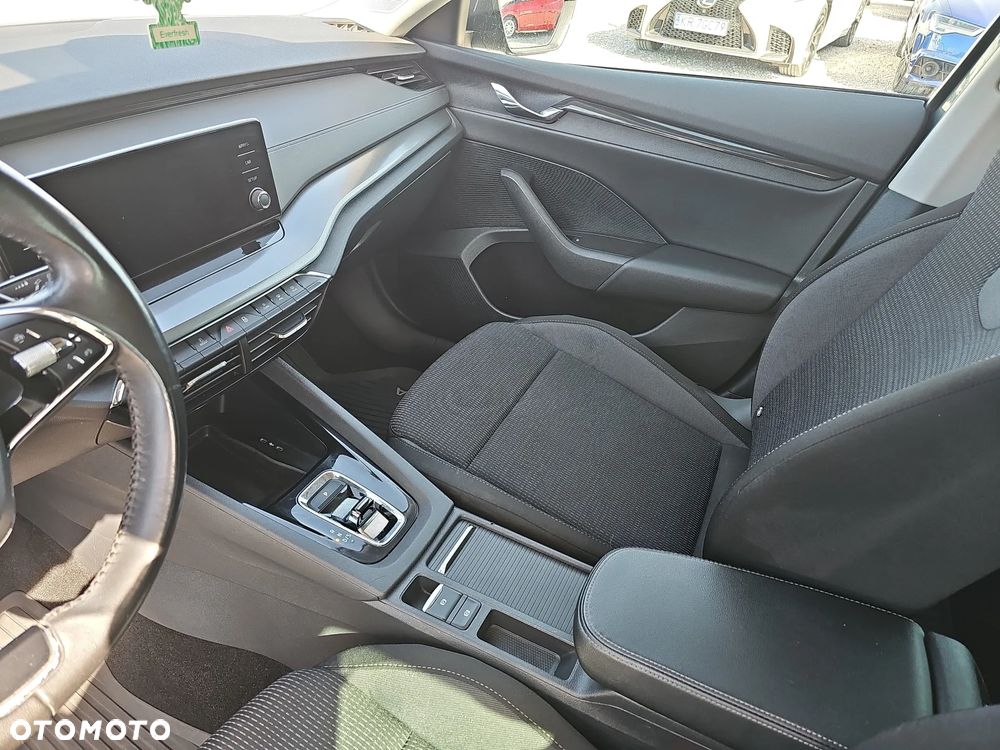 Skoda Octavia 2.0 TDI Ambition DSG - 16