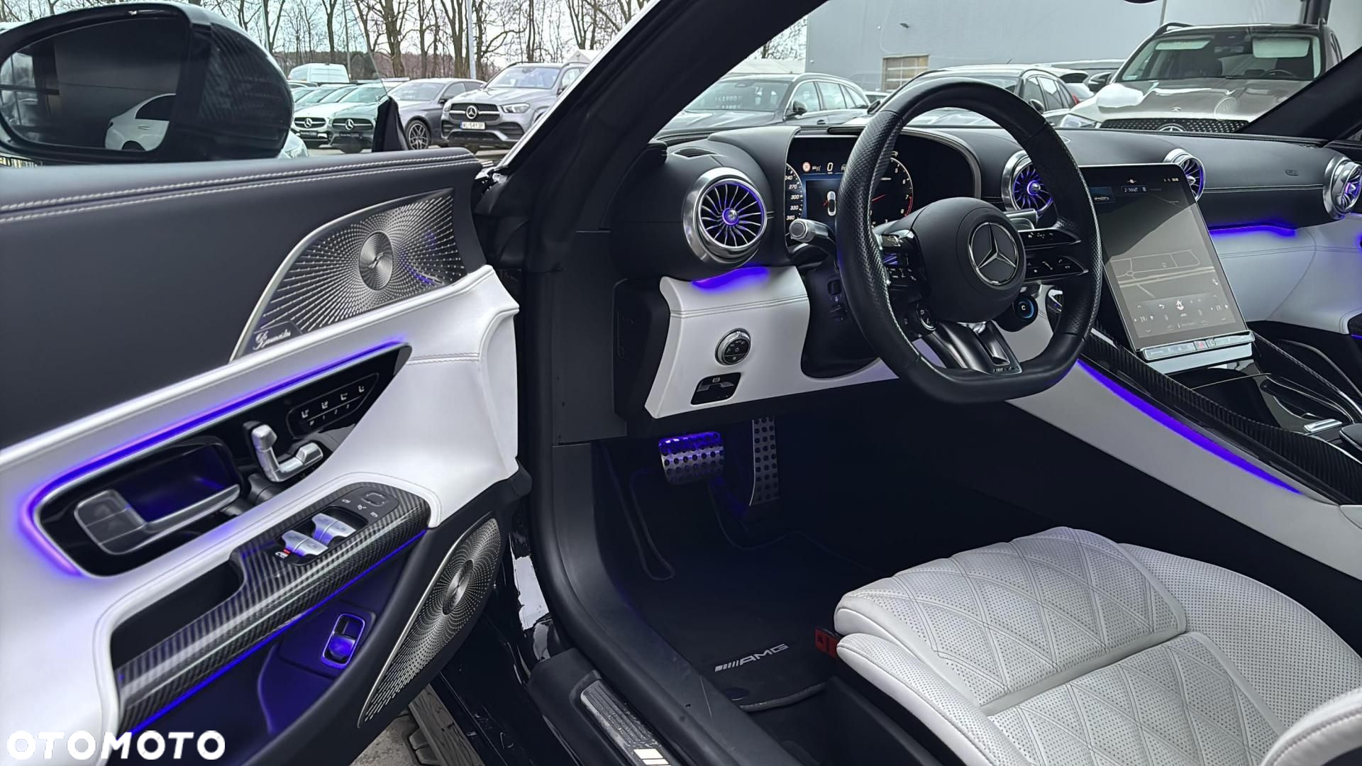 Mercedes-Benz SL - 10