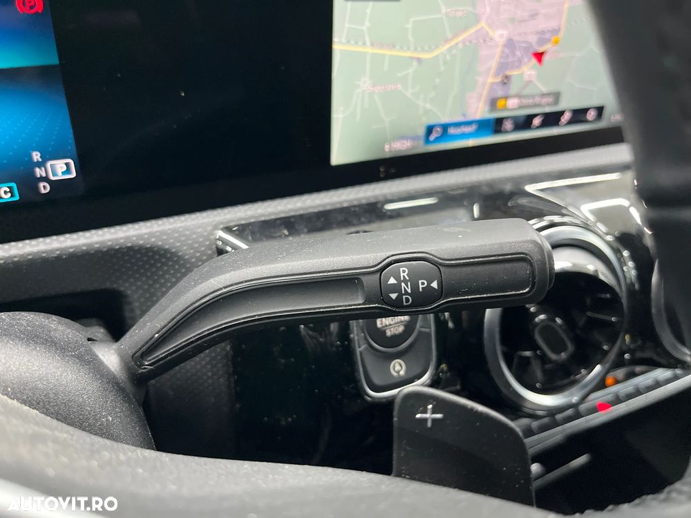 Mercedes-Benz CLA - 9