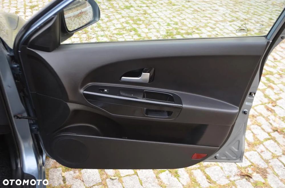 Kia Ceed Cee'd 1.6 Comfort + - 30
