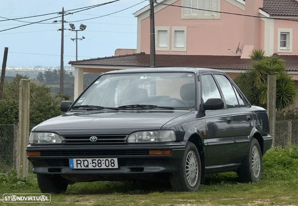 Toyota Corolla 1.3 Silver Line - 2