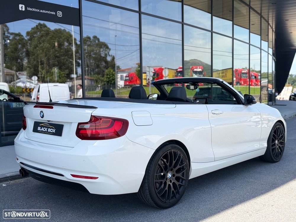 BMW 220 d Aut. Luxury Line - 2