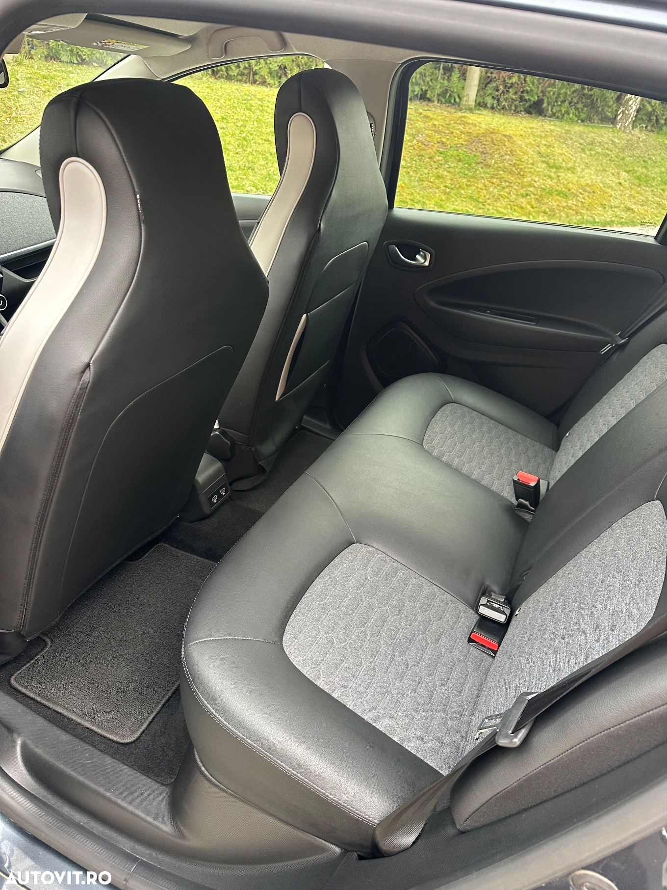 Renault ZOE EV50 135hp Evolution - 10