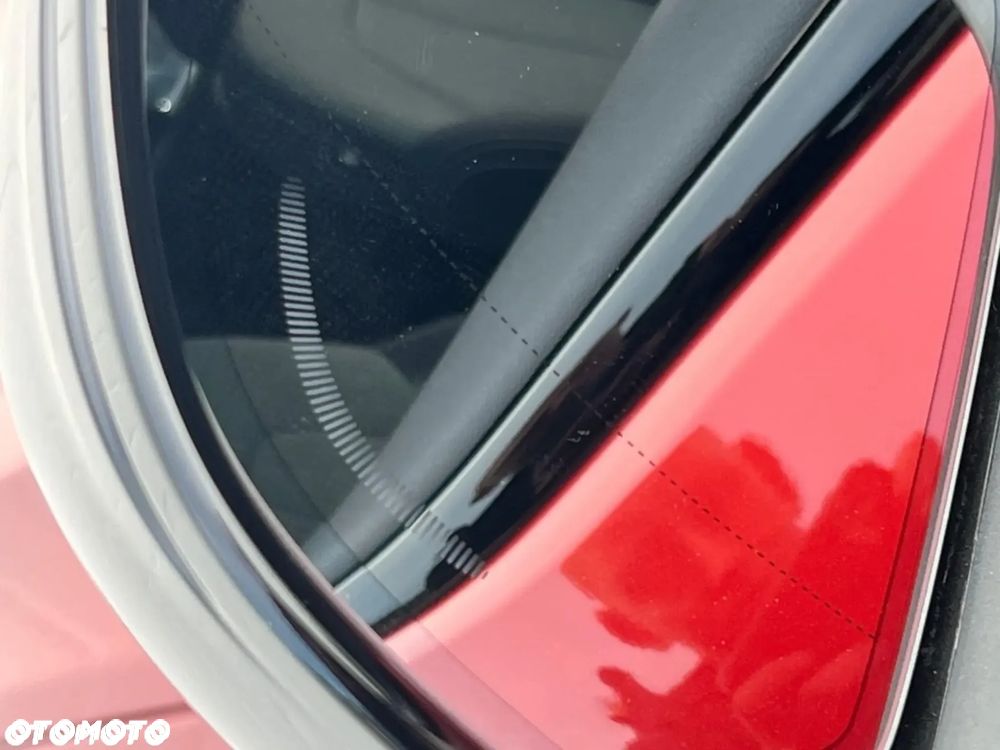 Volvo XC 40 B4 AWD Ultimate Dark - 22