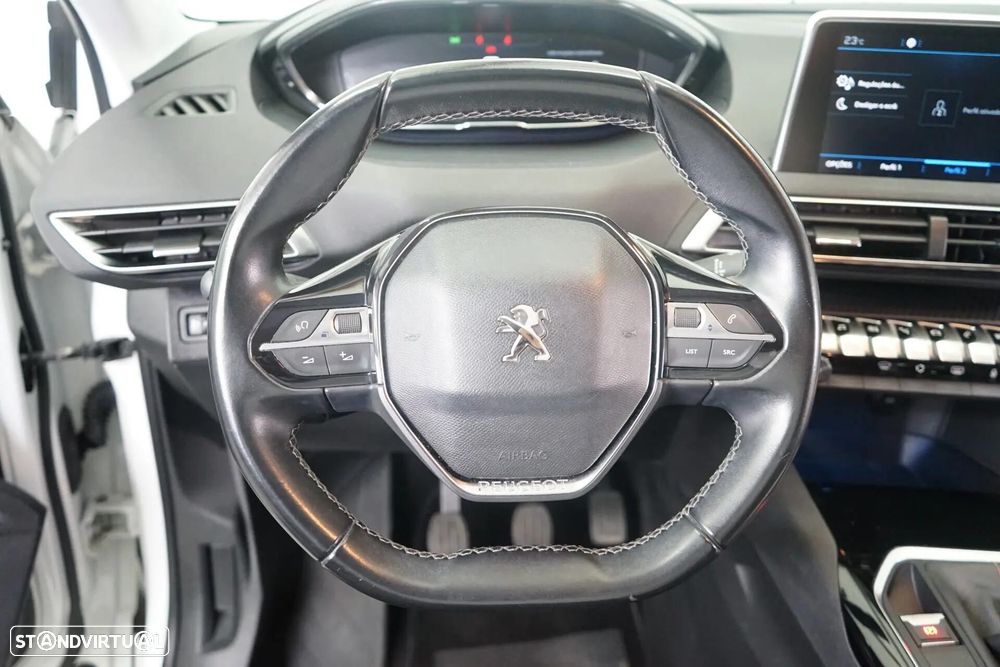 Peugeot 3008 1.2 PureTech Allure Pack - 19
