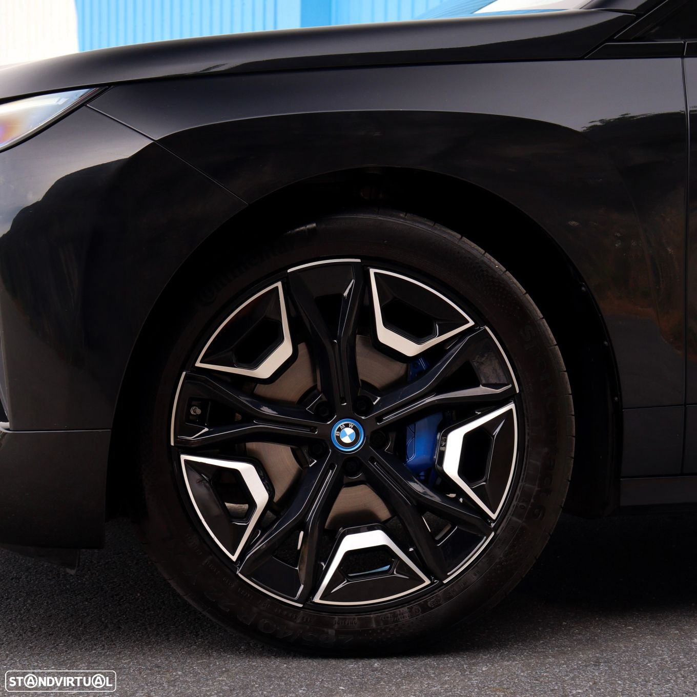 BMW iX xDrive 50 Pack Desportivo - 11