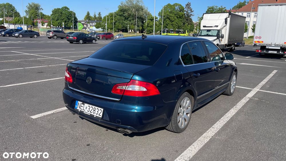 Skoda Superb 2.0 TSI Comfort DSG - 6