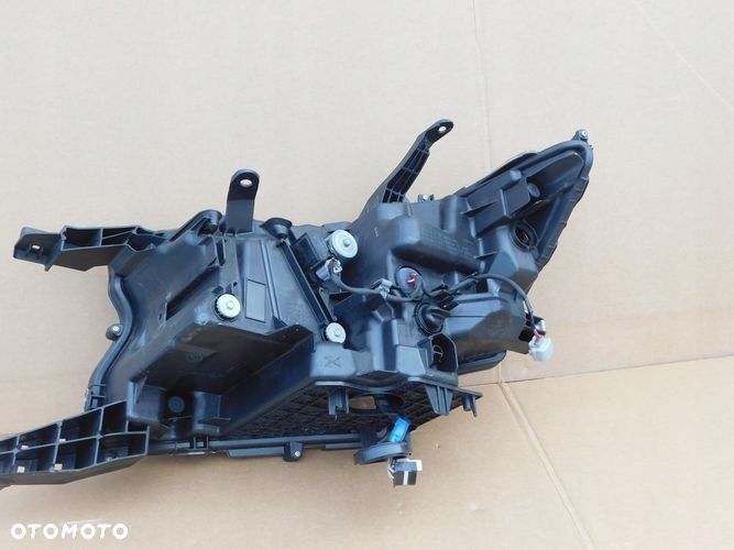 LAND CRUISER 150 FULL LED LIFT reflektor prawy - 5