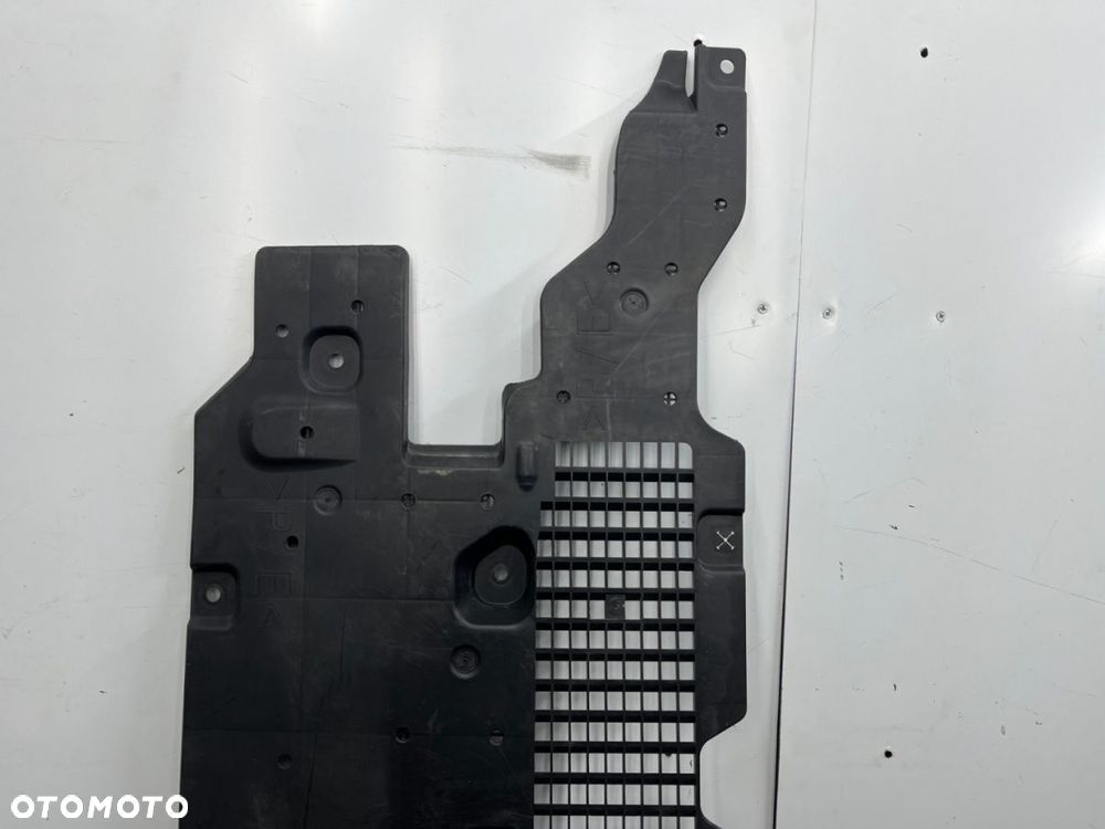 Osłona podwozia Renault Megane 4 IV 2016r.- dolna prawa płyta 748142239r - 7