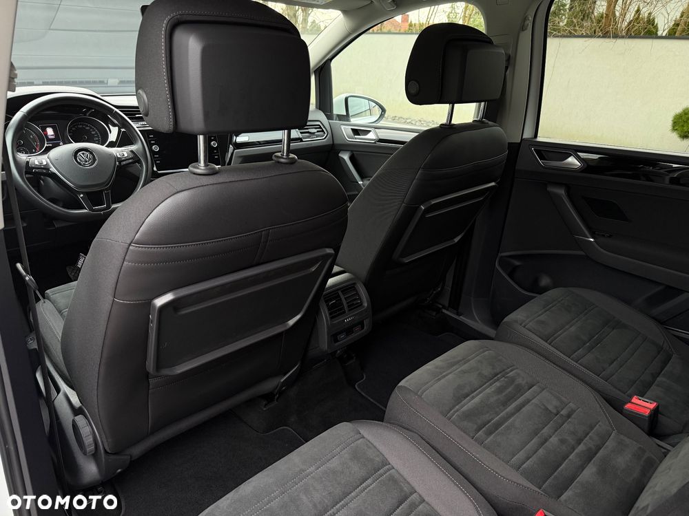 Volkswagen Touran 1.5 TSI ACT OPF DSG Highline - 29