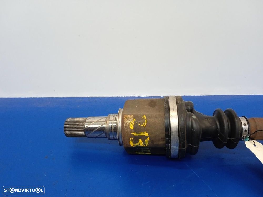 TRANSMISSÃO FRONTAL ESQUERDA RENAULT SCÉNIC II 2004 -8200198016 - 1