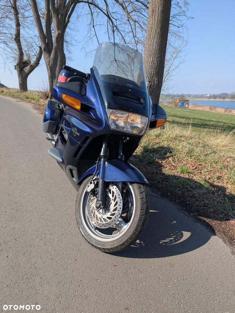 Honda ST - 9