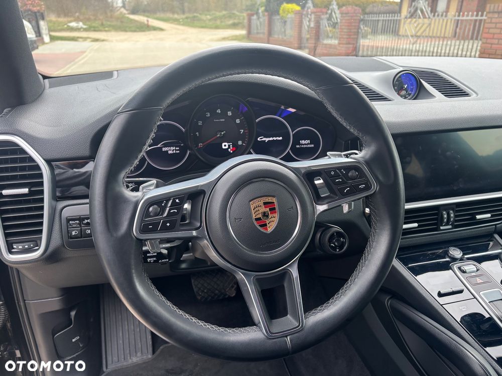 Porsche Cayenne Platinum Edition - 16