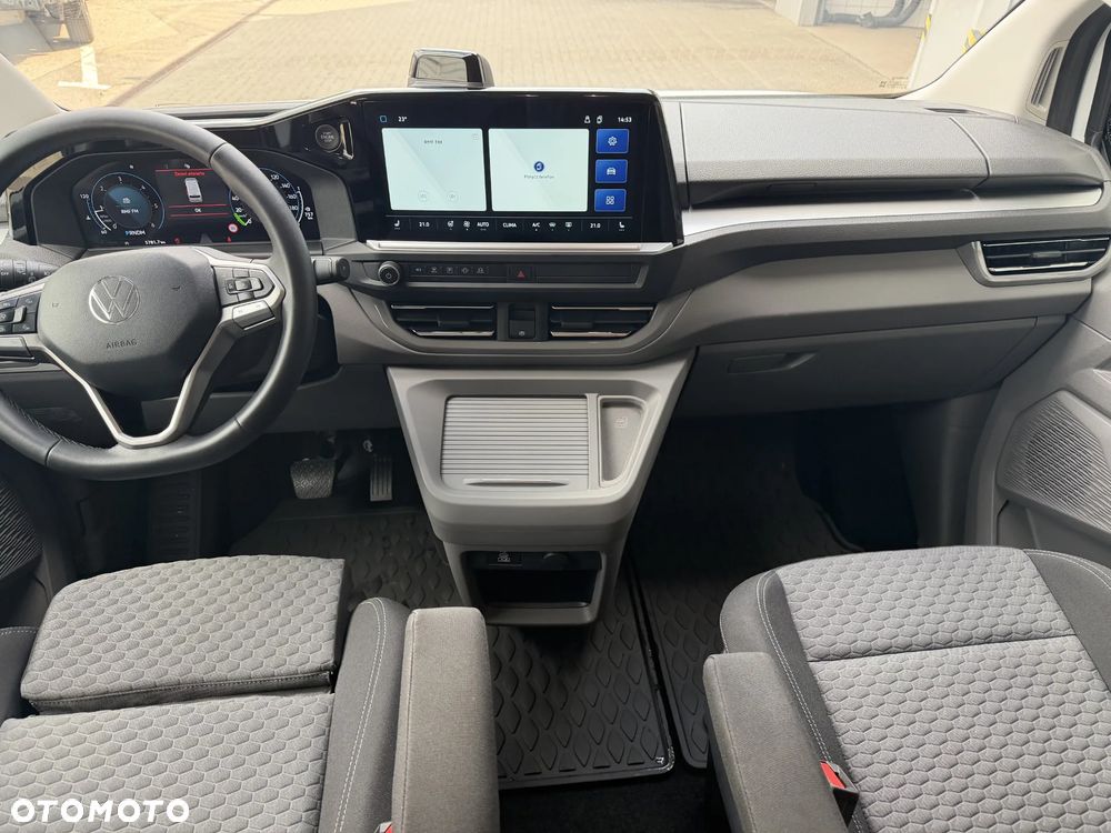 Volkswagen Caravelle - 19