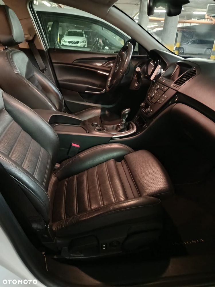 Opel Insignia 2.8 T V6 Cosmo 4x4 - 17