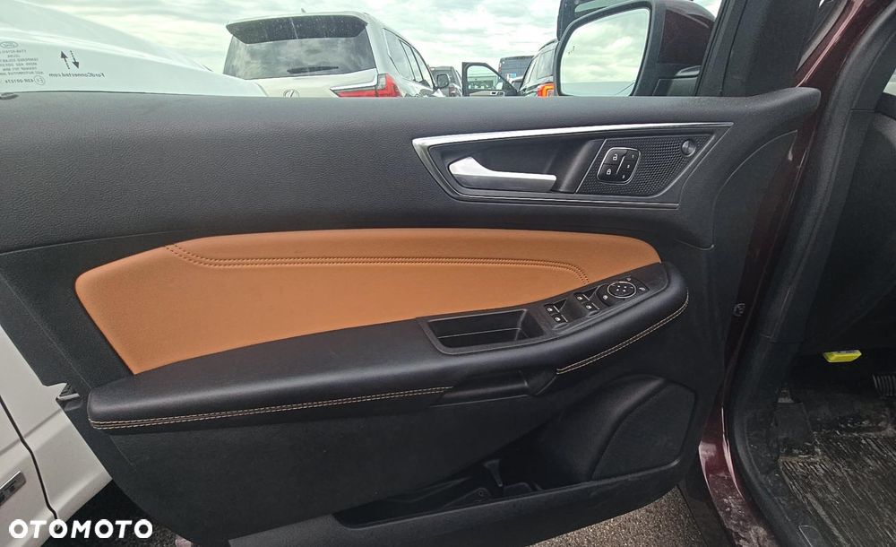 Ford Edge - 9