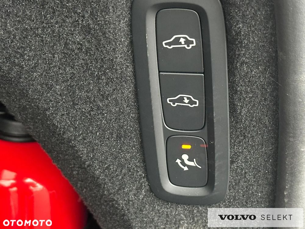 Volvo XC 90 - 21