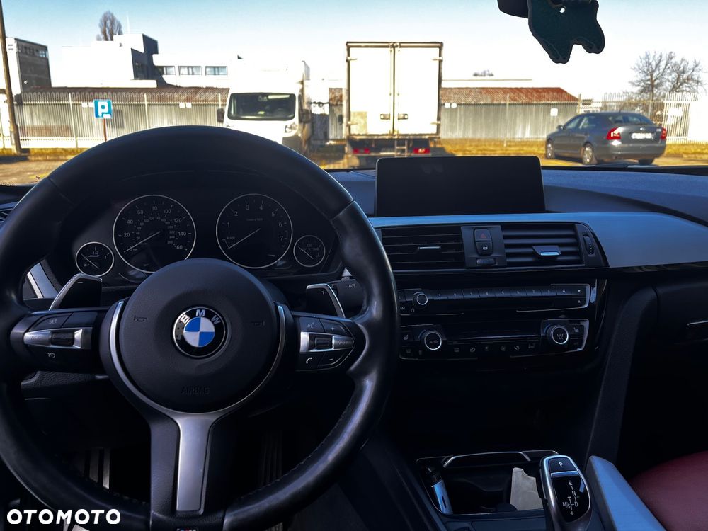 BMW Seria 3 340i xDrive Edition M Sport Shadow - 15