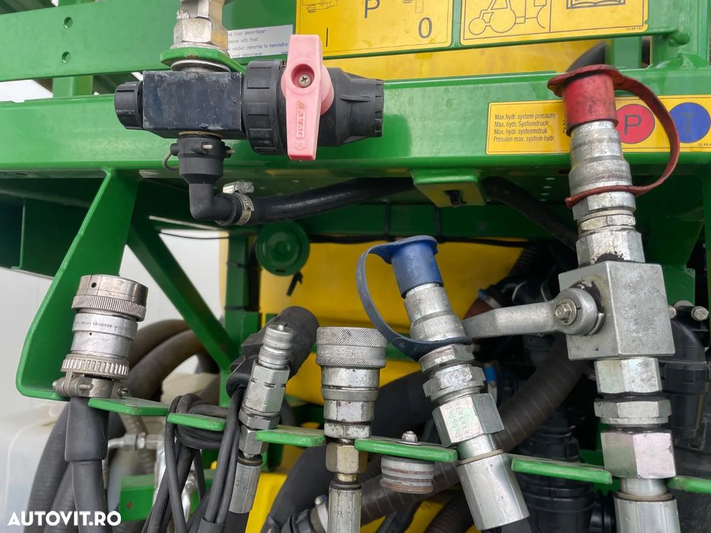John Deere 840 - 21